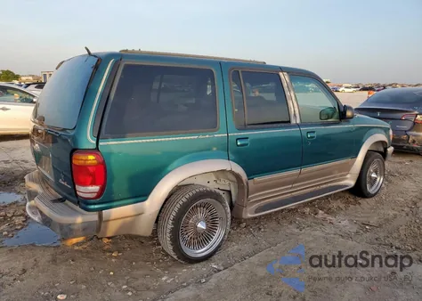 1998 Ford Explorer из США, поврежденный, VIN 1FMZU32E9WZA79111